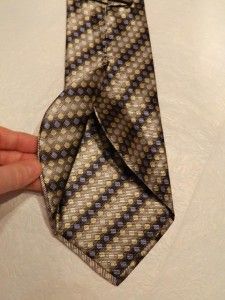 Jhane Barnes Luxury Heavy Silk Neck Tie Hand Made in Italy Polka Dot