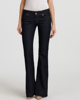 jeans in pure wash price $ 189 00 color pure size select size 25 26 28
