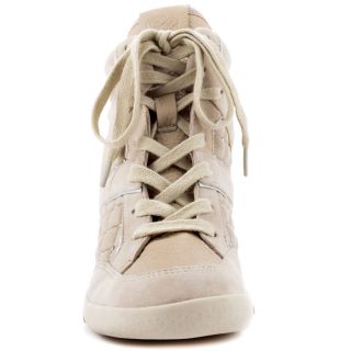 Vince Camutos Beige Follie   Stone Dust Silver Nappa for 149.99