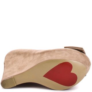 Say It   Camel Suede, Luichiny, $139.49