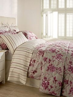Christy Briar rose bed linen   
