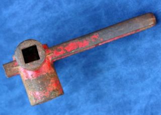 Red Chicago Fire Department Hydrant Wrench Fireman Pentagon Square 4