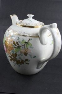 large floral tea pot manufactured by Kuznetsova in the Riga Factory