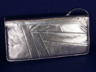 La Regale Silver Metallic Pleated Evening Handbag