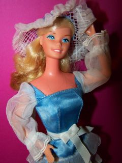 Vintage Superstar Barbie 1976 Like Japanese Doll Lady in Blue