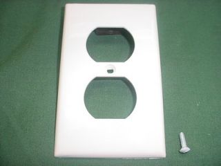 Leviton Unbreakable White Receptacle Outlet Covers