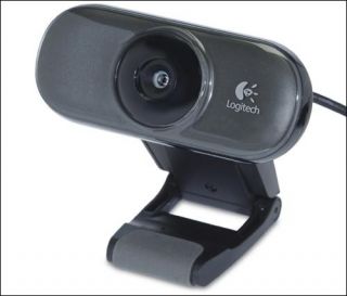 Logitech Webcam C210 with 1 3 MP Photos and Microphone 097855068101