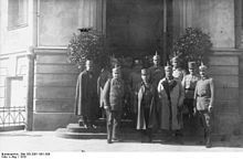 Beseler (1st left) and Kuk (2nd left) in Lublin, 1916