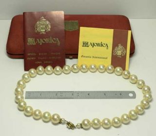 Vintage MAJORICA Pearl Necklace in Original Box with Papers