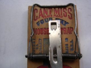 Vintage Cant Miss Four Way Mouse Trap by McGill Marengo Ill