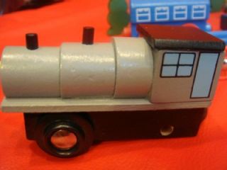 Lot of 113 pcs BRIO Wooden & Friends ~ Thomas the Train Tank Engine