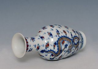 Pair Antique China Porcelain Doucai Glaze Vase Signed Kagnqi Dynasty