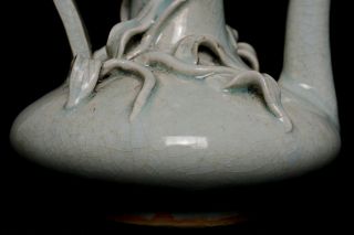 Classic Style Song Porcelain Celadon Flagon Petal Rim Vase L027