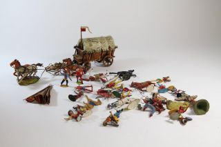 Konvolut Spielzeug Figuren Cowboys Indianer ua Merten Frankreich 60er