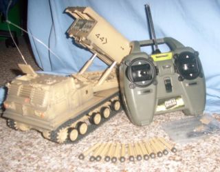 NEW FOV Forces of Valor 124 RC US M270 MLRS CombatTank HTF Shoot real