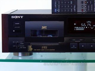 Sony DigitalAudioTape Recorder ** DTC 57 ES ** mit Holzseiten