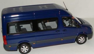 43 VW Crafter Bus Hochdach stahlblau blau blue PROMO