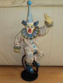 Clown Skulptur Jun Asilo 56