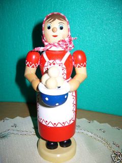Räucherfigur Räucherfrau Kloßfrau farbig aus Holz handbemalt 19 cm