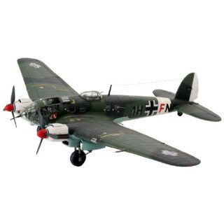 Revell Modellbausatz 04377   Heinkel He111 H 6 im Maßstab 1:72