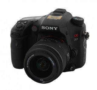 Sony Alpha 77 (SLT A77VK) 18 55mm Kit Digitale SLR Kamera