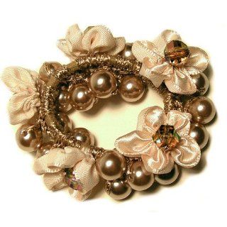 Lemper Haargummi / Zopfgummi   Blüten und Perlen   Farbe beige/creme