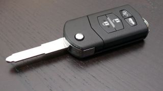Mazda RX 8 RX8 Klappschlüssel Fernbedienung Schlüssel ZV FFB