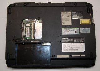 Toshiba Satellite M40X 112 Notebook defekt zur Ersatzteilgewinnung