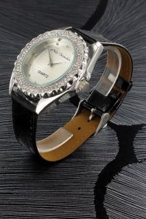 Nele Fortados Damen Luxus Strass Steine Uhr Leder Armbanduhr Silber