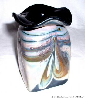 Art Glass Studioglas Erwin Eisch 87 irisierende Schwarzglasvase mit