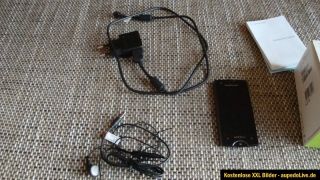 Sony Ericsson Xperia Ray in Schwarz ( Smartphone )