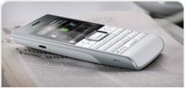 Sony Ericsson Aspen Smartphone (QWERTZ Tastatur, 3.2MP, GPS, Organizer