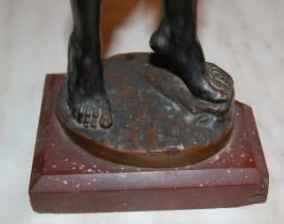 Kunst im 3. Reich / Bronzefigur Athlet mit Signatur auf Marmorsockel