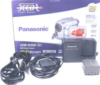 3CCD DVD Camcorder PANASONIC VDR D250 TOP + Zubehörpaket
