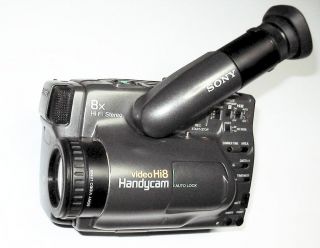 Sony Hi8 Hifi Stereo Camc. CCD TR707E mit 1 Jahr Gewährleistung vom