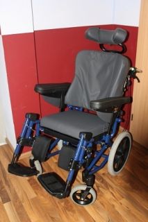 Rollstuhl Pflegerollstuhl Silencio Care 704 SB 40 cm