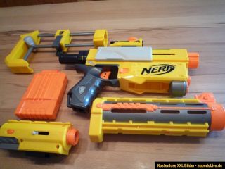 NERF N Strike Recon CS 6 mit Laser  Zielrohr, Magazin und Pfeile