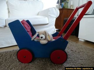 HABA Lauflernwagen Blau/Rot mit Kissen Puppenwagen Wagen
