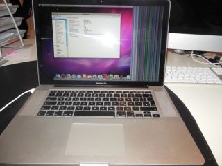 Mac Book Pro 15,4 late 2008 Displayschaden, ansonsten technisch in