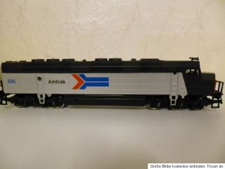 Amerika Amtrak Diesellok + 4 Wagen Komplettset Startset TOP Zustand in