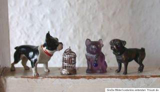 Winzige antike Miniatur Figur Hund MOPS aus Bronze   lebensnah
