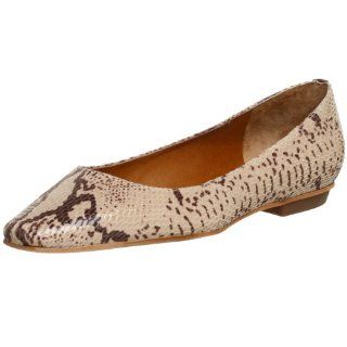 Circa Joan & David Womens Surray Flat,Natural,6 M: Shoes