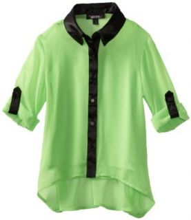 Amy Byer Girls 7 16 Hi Low Button Front Blouse: Clothing