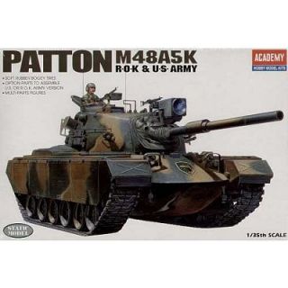 M48 A5 PATTON TANK   M48 A5 PATTON TANK Âge : A partir de 15 ans