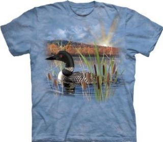 The Mountain Loon Lake Mens Blue T shirt: Clothing