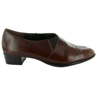 Munro Alison Saddle Brown Wide (6.5): Shoes