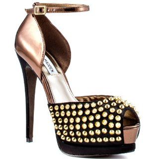 Womens Shoe Obstlc S   Black Stud by Steve Madden: Shoes