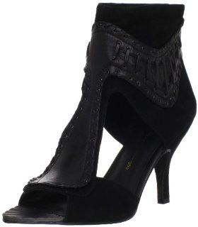  House of Harlow 1960 Womens Mikola Triangle T Strap Bootie Shoes