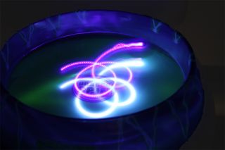 Dracco Laser Spin Mega Glow Arena + 2 Toupies   Achat / Vente UNIVERS