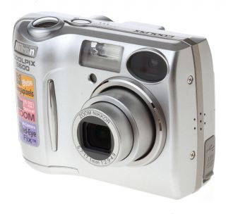 Nikon Coolpix 5600 5.1MP Digital Camera (Refurbished)